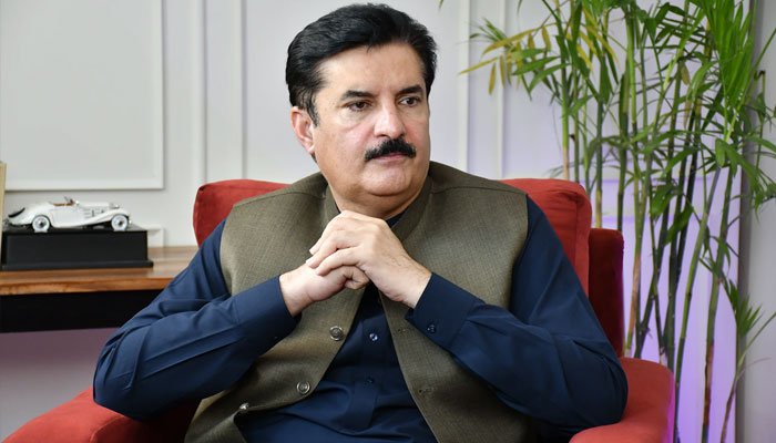 علی امین میر جعفر اور میر صادق کا کردار ادا کررہے تھے: گورنر کے پی