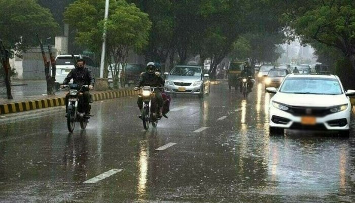 کراچی میں بارش، 27 اگست سے ایک اور سسٹم کے اثرانداز ہونے کا امکان