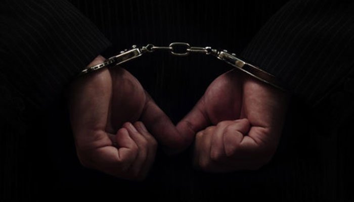 راولپنڈی: شاپنگ مالز اور سپراسٹورز سےچوری کرنیوالا ملزم گرفتار، 32 لاکھ برآمد