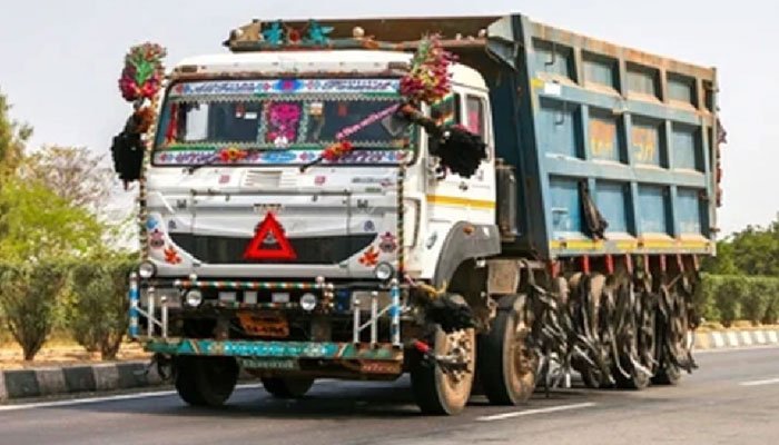 ڈمپر ڈرائیور سے ارب پتی، 40 ارب مالیاتی اسکینڈل کا مبینہ سرغنہ گرفتار