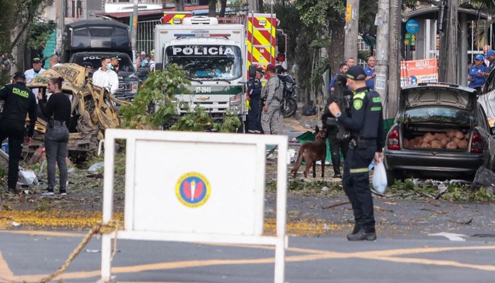 کولمبیا میں ائیربیس پر حملہ، 5 افراد ہلاک، 30 سے زائد زخمی