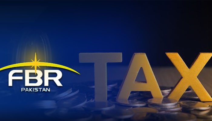 ایف بی آر کے ٹیکس وصولی ہدف میں 500 ارب روپے کمی کے امکانات پر غور