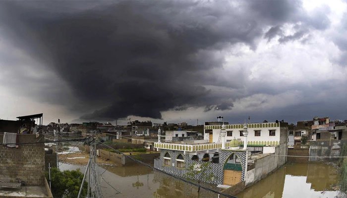 کراچی سمیت سندھ میں 27 اگست سے شروع ہونے والی بارشوں کا امکان ختم