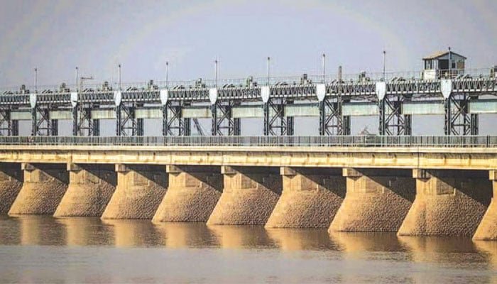 پنجاب کے دریاؤں کا سیلابی ریلا آج پنجند پہنچے گا، ریلےکا 2 دن بعدگڈوبیراج پہنچنے کا امکان