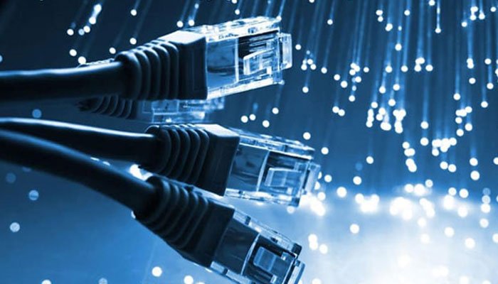 حکومت کا اہم قدم، پاکستان میں انٹر نیٹ اسپیڈ تیز ہونے کا امکان