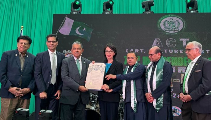 دھرتی کے بہادر سپوتوں کی بدولت سر فخر سے بلند ہیں: سفیر پاکستان