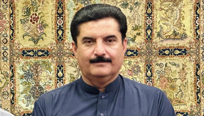 دہشتگردوں کیخلاف انٹیلیجنس بیسڈ آپریشنز ناگزیر ہیں: گورنر پختونخوا