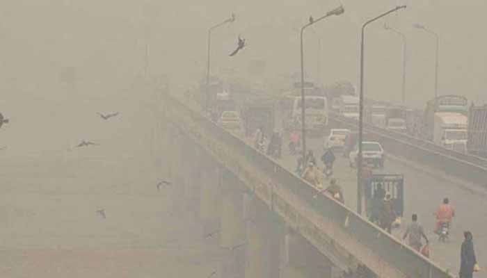 لاہور کا فضائی معیار انتہائی خراب، آلودہ ترین شہروں میں پہلے نمبر پر آگیا
